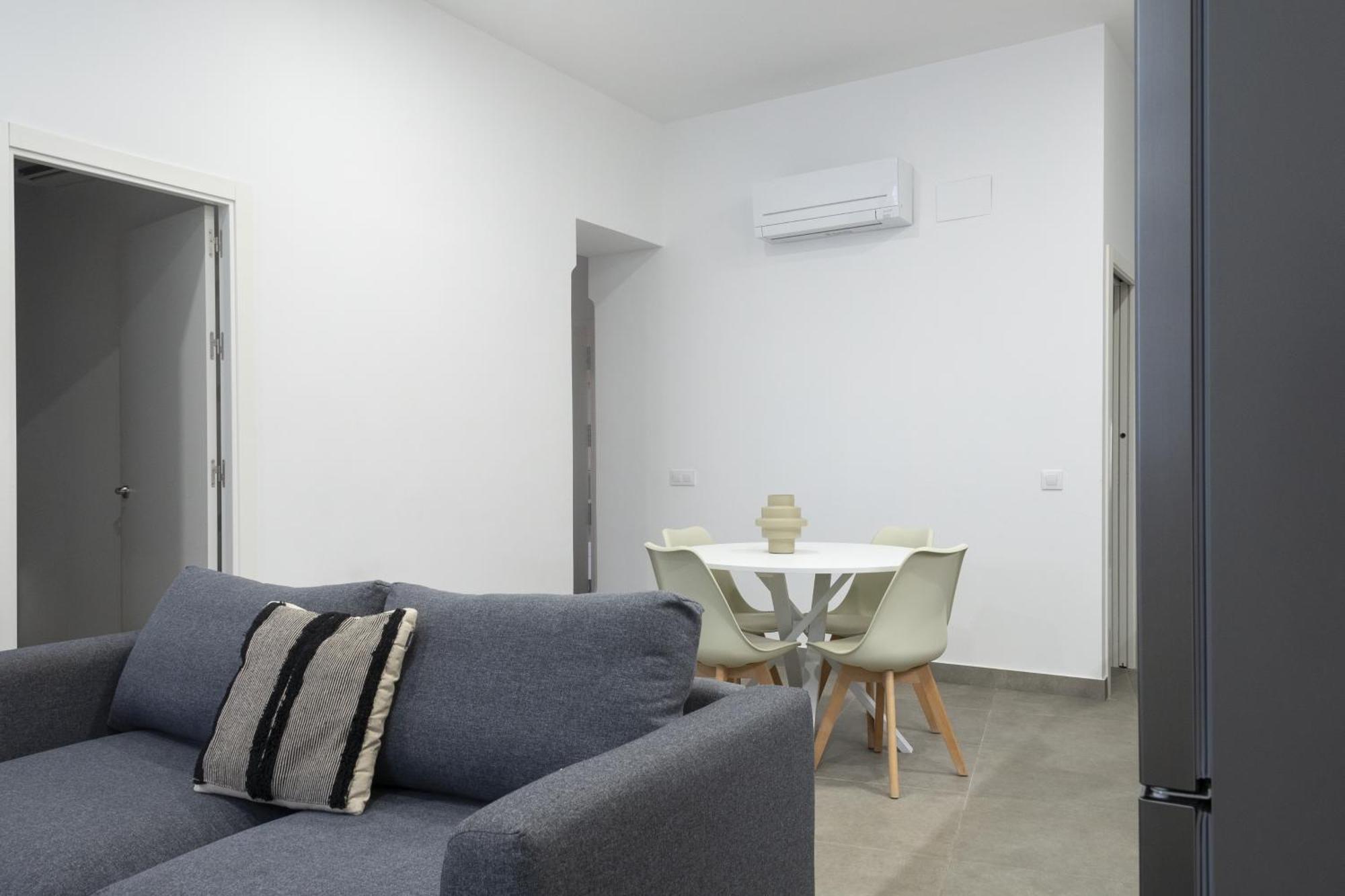 Apartamentos La Tahona Кадис Екстериор снимка