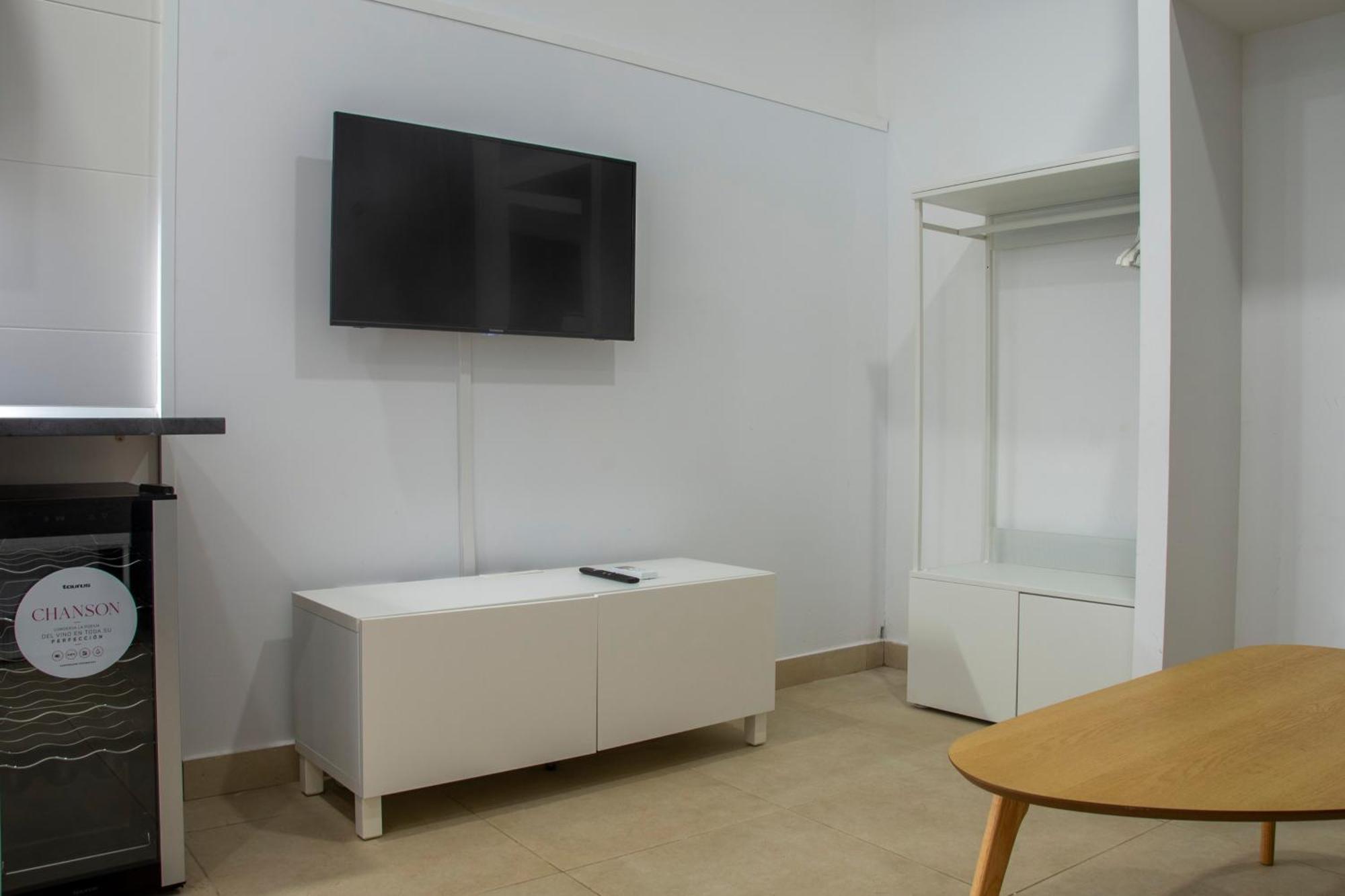 Apartamentos La Tahona Кадис Екстериор снимка