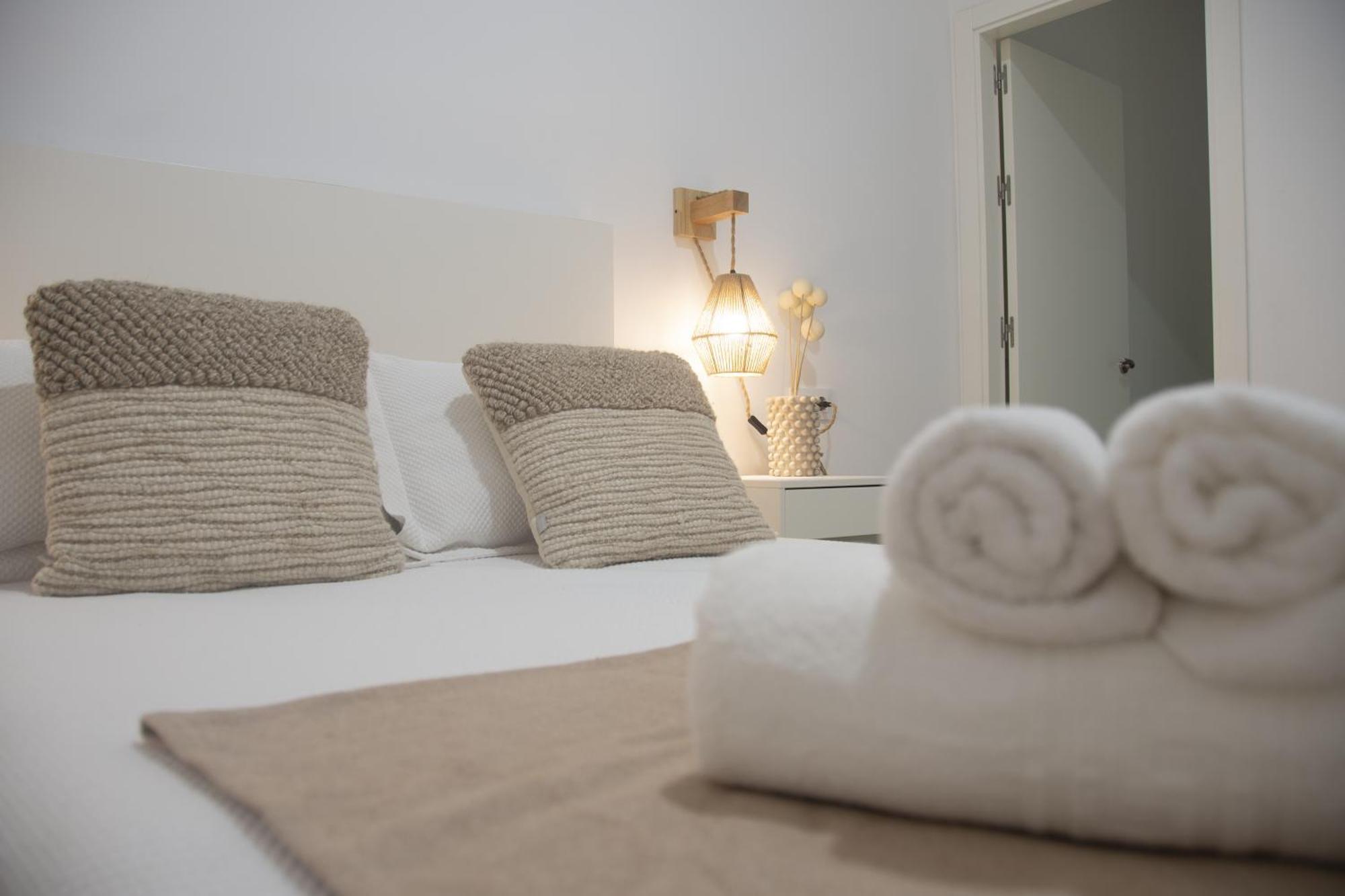 Apartamentos La Tahona Кадис Екстериор снимка